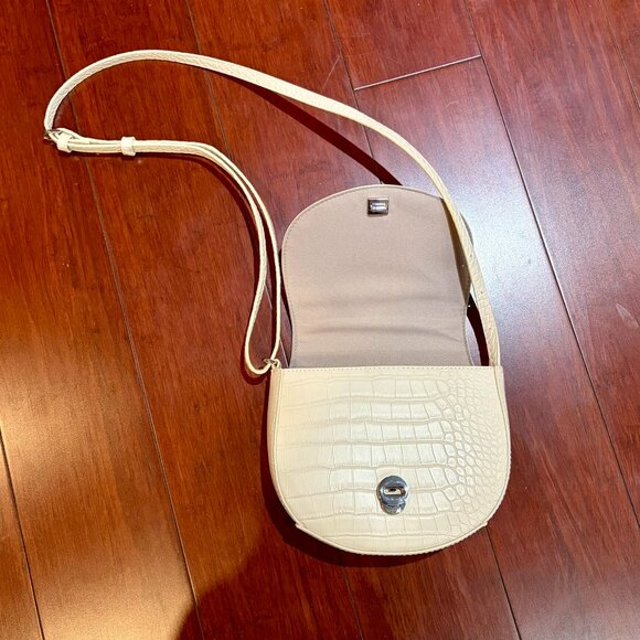 Snakeskin saddle crossbody bag - Picture 2 of 6